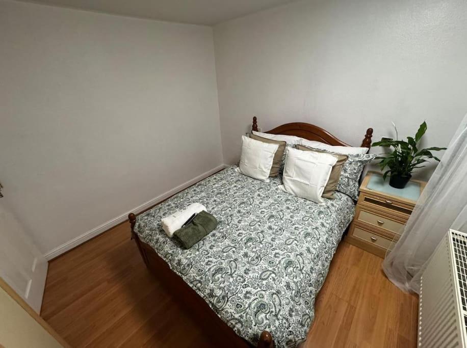 Tks Modern 1bed Flat, *