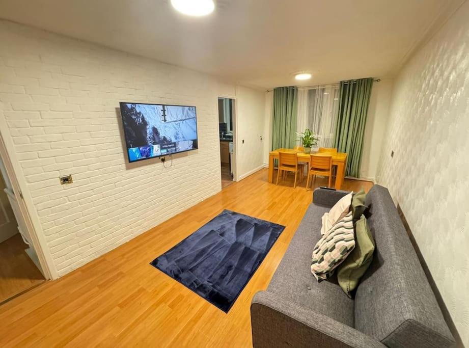 Tks Modern 1bed Flat, Apartment *