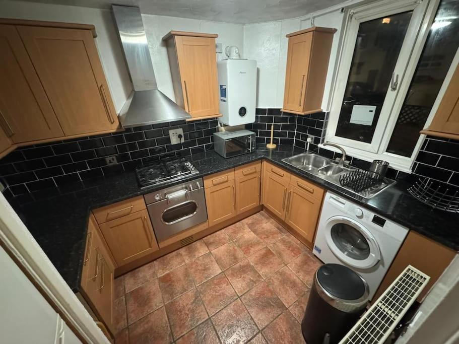 Apartment Tks Modern 1bed Flat, London